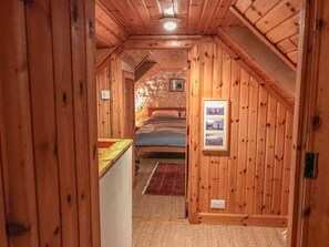 WiFi - Charming Half of 6 in Gedintailor (Portree)