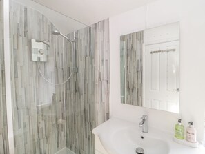 Shower - Duck Cottage, Sutton Poyntz (Weymouth)