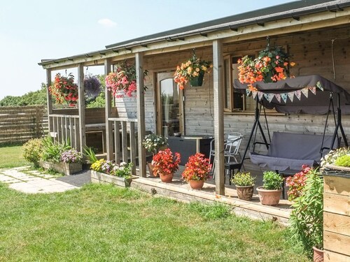 View The Gallery - Cozy Retreat