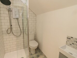 Shower - Donni Hall Cottage, Beadnell (Chathill)