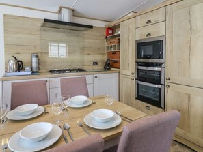 Dishwasher - Osprey 6, Tenby, Pembrokeshire (Tenby)
