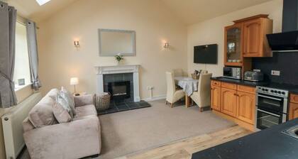 Midsummer Cottage, Thornton Dale