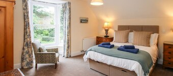 Dinham Court, Ludlow