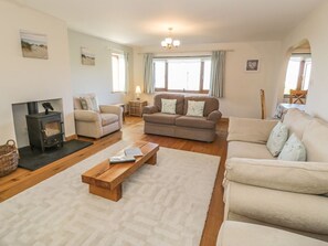Living area - Awel Y Llan, Llanfair (Harlech)