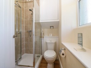Shower - Ty Mawr, Llanddaniel Fab (Gaerwen)