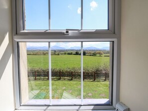 Interior - Ty Mawr, Llanddaniel Fab (Gaerwen)