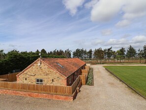 Property grounds - Beth's Cottage, in Rillington. (Malton)