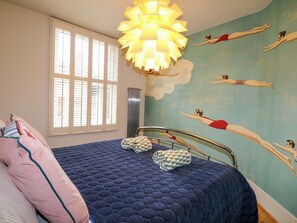2 bedrooms, individually decorated, individually furnished, free WiFi - 3 Cinque Ports Street (Rye)