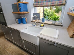 Dishwasher - Black House Cottage, Ripponden (Sowerby Bridge)