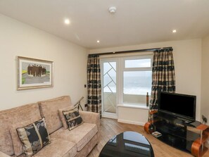 Living area - Lookout Post, Bridlington (Bridlington)