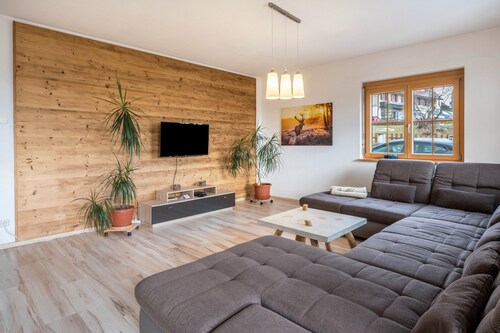 Apartment No. 4 Tannenzapfen with Mountain View and Shared Garden