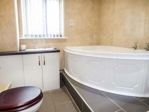 Shower - Arfryn: A Charming Retreat in Bethesda (Bangor)