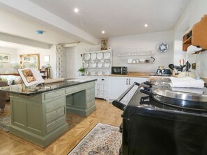 Dishwasher - Holly Cottage, Conwy (Conwy)