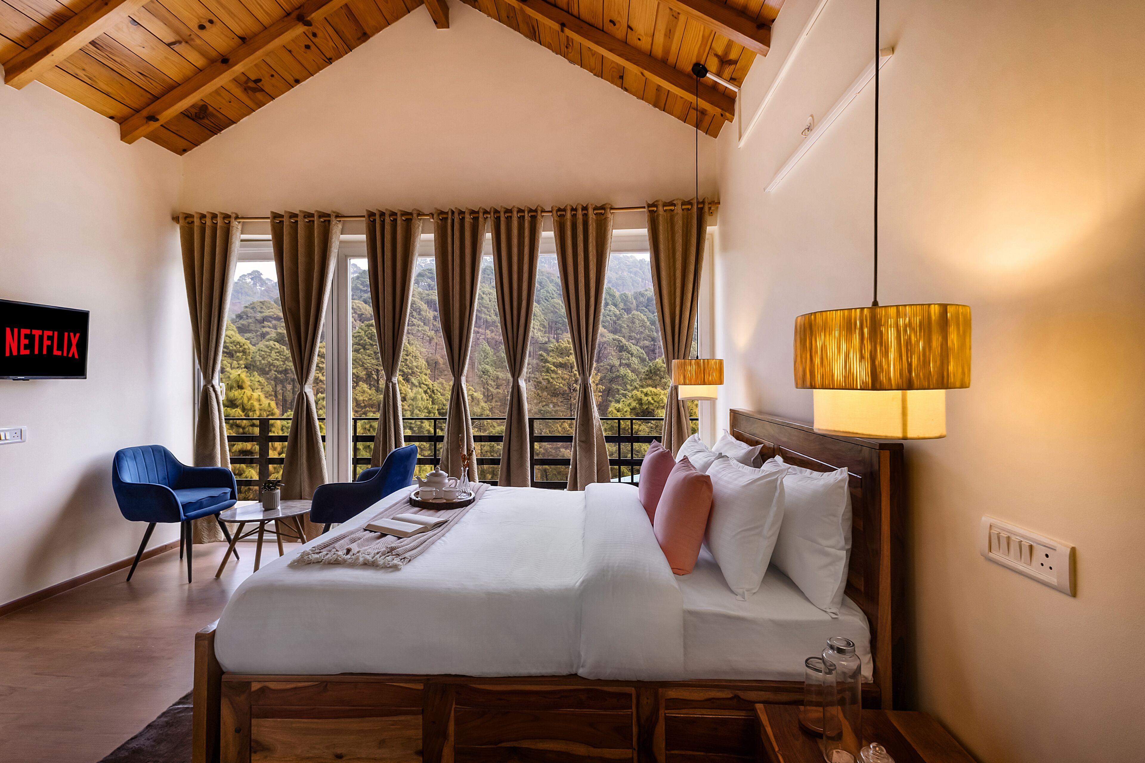 Deluxe Villa, Hill View | Iron/ironing board, free WiFi