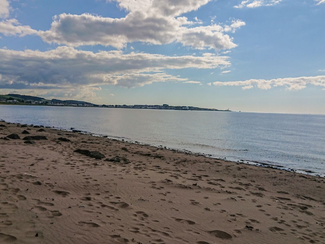 Tæt på stranden