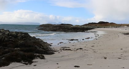 Island View Lodge in Highland.