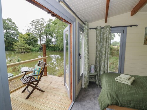 Carps Well Lodge, Shrewley