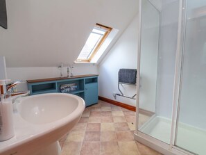 Shower - Wayside, North Yorkshire 3 bed (Whitby)