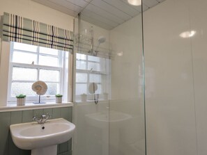 Shower - Craggan Cottage - Balmacara, Kyle Of Lochalsh (Kyle)