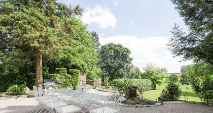 Pentre Hall, Bronygarth