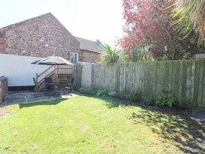 Terrace/patio - Crab Corner, Wells-Next-The-Sea (Wells-next-the-Sea)