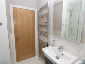 Shower - Charming Breamish Retreat in Embleton (Alnwick)
