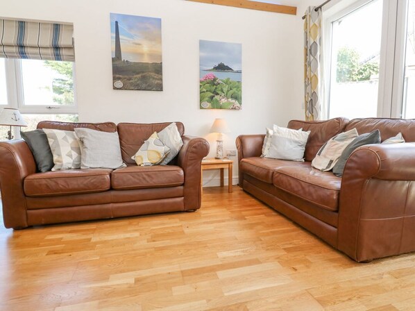 Living area - Kensa, St Day, Cornwall (Redruth)