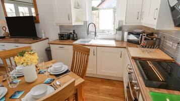 Dishwasher, high chair