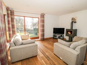 Fireplace - Beudy Bach, Llangoed (Beaumaris)