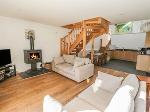 Fireplace - Beudy Bach, Llangoed (Beaumaris)