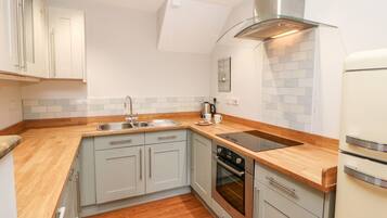 Dishwasher, highchair
