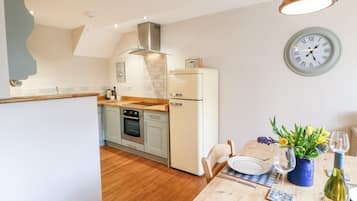 Dishwasher, highchair
