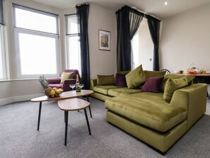 Living area - Apt 3 @ Hunter's Quay, Bridlington (Bridlington)