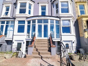 Exterior detail - Apt 3 @ Hunter's Quay, Bridlington (Bridlington)