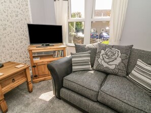 Fireplace - Charming Croft Cottage Retreat (Skipton)