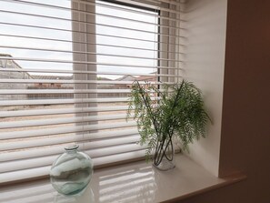 Interior - Puffin is in Flamborough (Bridlington)