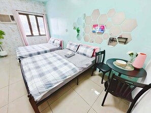 Internet - Budget Staycation MOA | WiFi Smart TV (Pasay City)