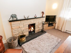 Interior - Manor House Farm Cottage, Staithes (Saltburn-by-the-Sea)