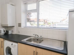 Private kitchen - Seaside Retreat, Prestatyn (Prestatyn)