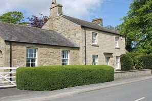 Exterior - Vine Cottage, Pilling (Preston)