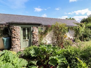 Exterior - Ysgubor Ucha, Pwllglas (Ruthin)