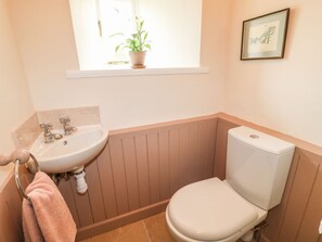 Shower - Bennett's Cottage, Oakham (Oakham)