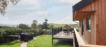 Mynydd Y Glyn Lodge, in Powys.