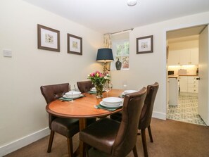Dining - North Mains Cottage, Alford, Aberdeenshire (Alford)