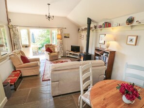 Fireplace - HENHOUSE COTTAGE, open-plan, Gillamoor (York)