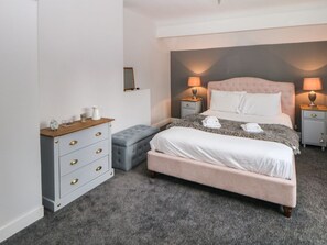 Room - Churchside House, Matlock (Matlock)