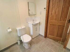Shower - West Reins, Middleton-In-Teesdale (Barnard Castle)
