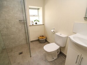 Shower - West Reins, Middleton-In-Teesdale (Barnard Castle)