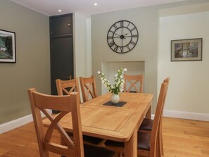 Dining - Boundary House, in Windermere. (Windermere)