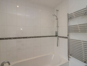 Shower - Boundary House, in Windermere. (Windermere)